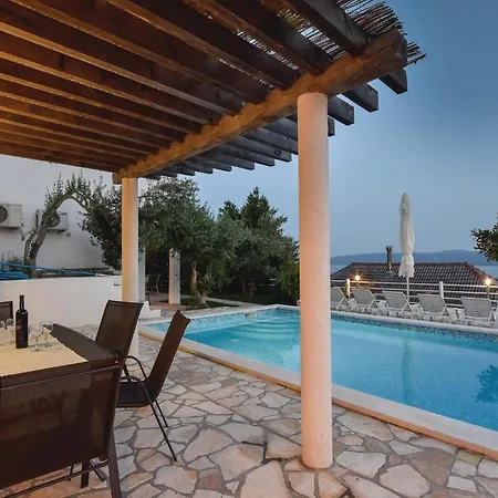 Apartman Apartment Mimice Mimice Brig II